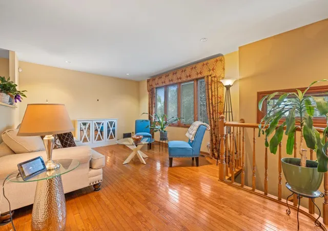 Photo 3 of Single family home for sale at 9121 Forest Dr, Hickory Hills, IL 60457 | MLS# 12766044 | Listing updated on 2026-09-30