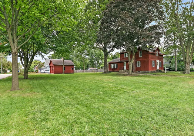 Photo 3 of Single family home for sale at 34 Nebraska St, Geneva, IL 60134 | MLS# 12766064 | Listing updated on 2026-09-24