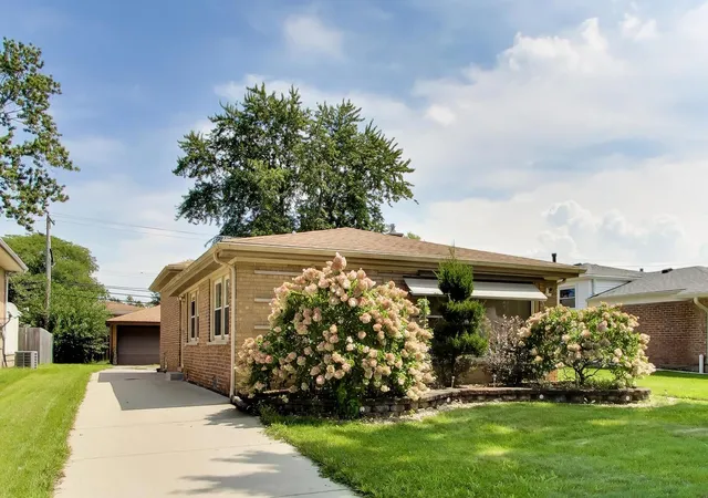 Single family home for sale at 15535 University Ave, Dolton, IL 60419 | MLS# 12766092