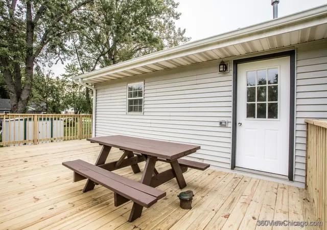 Photo 4 of Single family home for sale at 1514 Norfolk Ave, Crete, IL 60417 | MLS# 12766100 | Listing updated on 2026-09-22