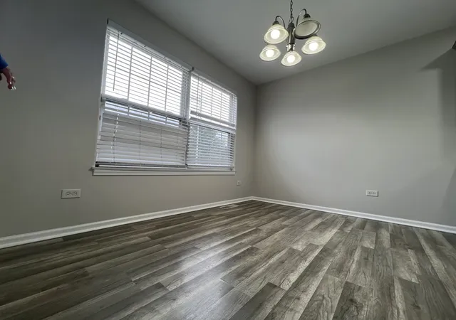 Photo 4 of Single family home for sale at 1101 N 129th Infantry Dr, Joliet, IL 60435 | MLS# 12766105 | Listing updated on 2026-09-24