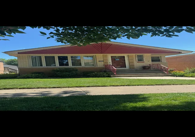 Photo 2 of Single family home for sale at 11255 S Albany Ave, Chicago, IL 60655 | MLS# 12766110 | Listing updated on 2026-09-23