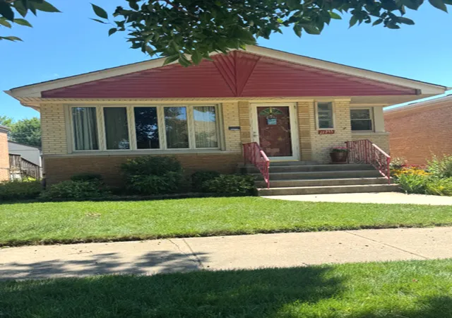 Photo 2 of Single family home for sale at 11255 S Albany Ave, Chicago, IL 60655 | MLS# 12766110 | Listing updated on 2026-10-11