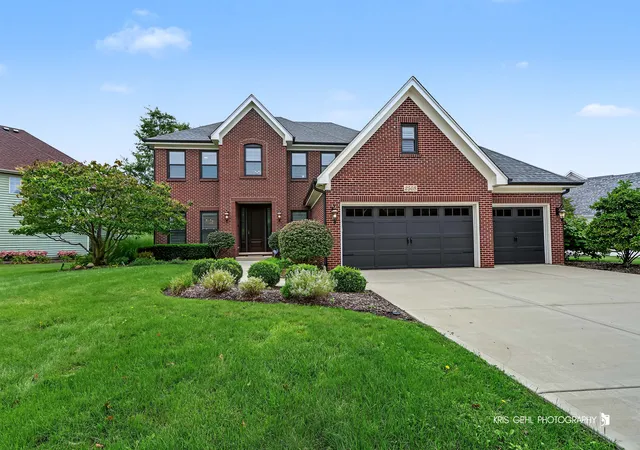 Photo 1 of Single family home for sale at 2508 Stonehenge Dr, Aurora, IL 60502 | MLS# 12766117 | Listing updated on 2026-09-24