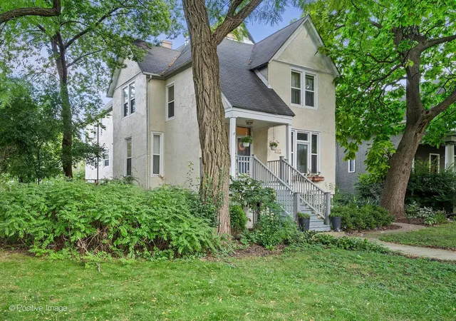 Photo 2 of Multi family home for sale at 540 N Harvey Ave, Oak Park, IL 60302 | MLS# 12766158 | Listing updated on 2026-10-06