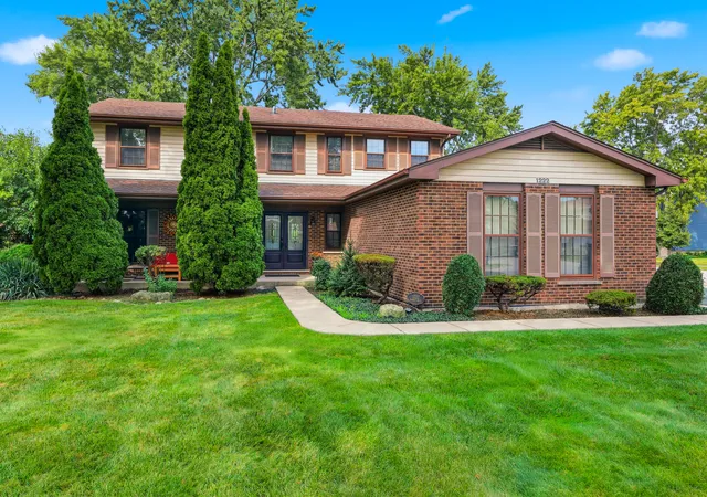 Single family home for sale at 1222 Biscayne Dr, Elk Grove Village, IL 60007 | MLS# 12766165