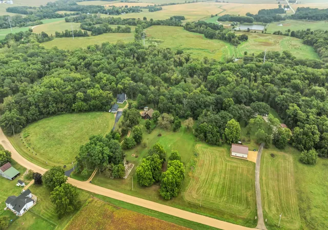 Photo 3 of Sale Pending at 2353 S Watertown Rd, Oregon, IL 61061 | MLS# 12766183 | Listing updated on 2026-10-01