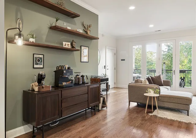 Photo 4 of Condo for sale at 2550 W Logan Blvd #3F, Chicago, IL 60647 | MLS# 12766201 | Listing updated on 2026-10-08