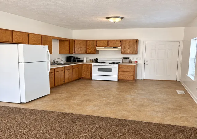 Photo 4 of Multi family home for sale at 403 N Finis St, Virden, IL 62690 | MLS# 12766212 | Listing updated on 2026-10-08