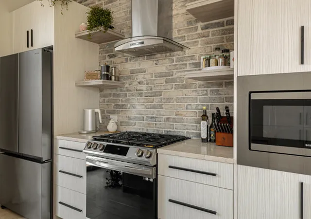 Photo 4 of Condo for sale at 2135 W Cermak Rd #3S, Chicago, IL 60608 | MLS# 12766216 | Listing updated on 2026-09-22