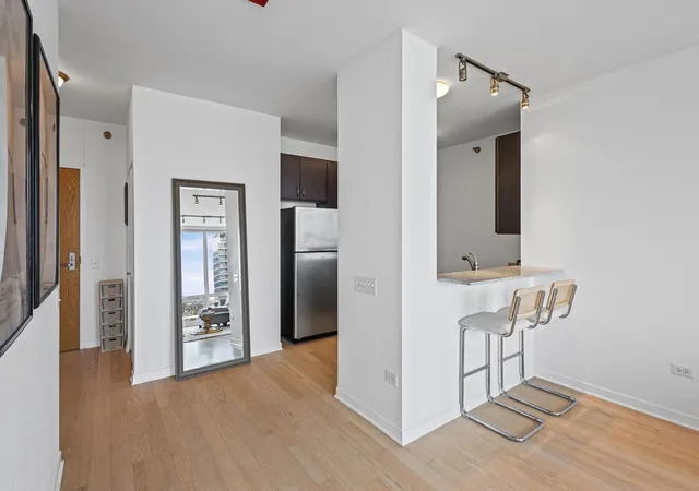 Photo 4 of Condo for sale at 757 N Orleans St #1901, Chicago, IL 60654 | MLS# 12766219 | Listing updated on 2026-10-07