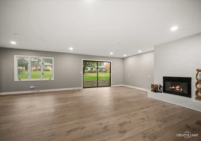 Photo 4 of Single family home for sale at 867 Winmoor Dr, Sleepy Hollow, IL 60118 | MLS# 12766267 | Listing updated on 2026-10-22