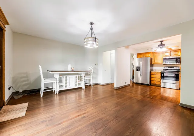 Photo 4 of Townhouse for sale at 7546 S Cork Ave, Justice, IL 60458 | MLS# 12766278 | Listing updated on 2026-09-28