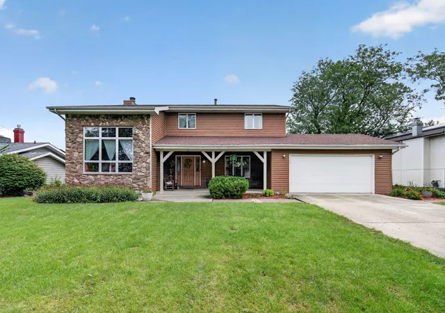 Photo 1 of Single family home for sale at 408 S Brookshore Dr, Shorewood, IL 60404 | MLS# 12766279 | Listing updated on 2026-09-22