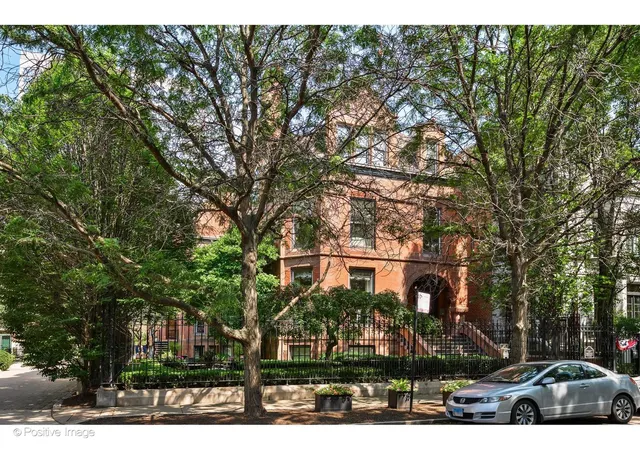 Condo for sale at 1919 S Prairie Ave #3, Chicago, IL 60616 | MLS# 12766311