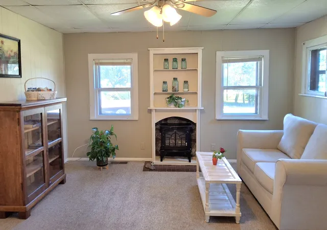 Photo 4 of Sale Pending at 406 Cottage Row, Sycamore, IL 60178 | MLS# 12766314 | Listing updated on 2026-09-30