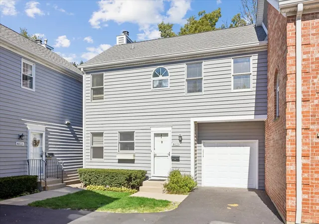 Photo 1 of Townhouse for sale at 812 Chestnut St #B, Deerfield, IL 60015 | MLS# 12766362 | Listing updated on 2026-10-07