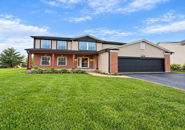Single family home for sale at 3385 Silver City Ct, Montgomery, IL 60538 | MLS# 12766366