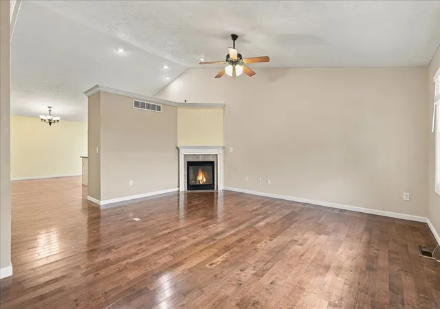 Photo 3 of Sale Pending at 1524 Belclare Rd, Normal, IL 61761 | MLS# 12766374 | Listing updated on 2026-10-03