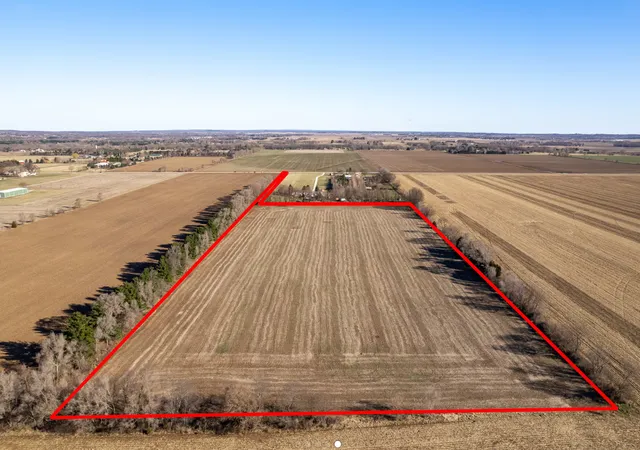 Photo 1 of Land for sale at 21 Acres Il Rt 176, Union, IL 60180 | MLS# 12766384 | Listing updated on 2026-09-22