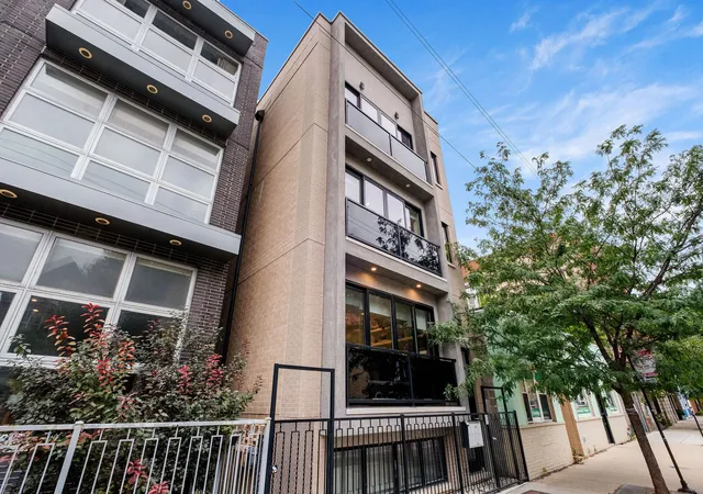 Photo 2 of Condo for sale at 2209 W Belmont Ave #2, Chicago, IL 60618 | MLS# 12766393 | Listing updated on 2026-09-28
