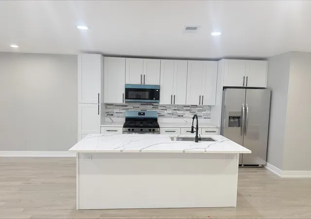 Photo 2 of Single family home for sale at 5708 W 84th Place, Burbank, IL 60459 | MLS# 12766433 | Listing updated on 2026-09-24