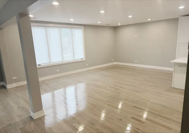 Photo 3 of Single family home for sale at 5708 W 84th Place, Burbank, IL 60459 | MLS# 12766433 | Listing updated on 2026-09-24