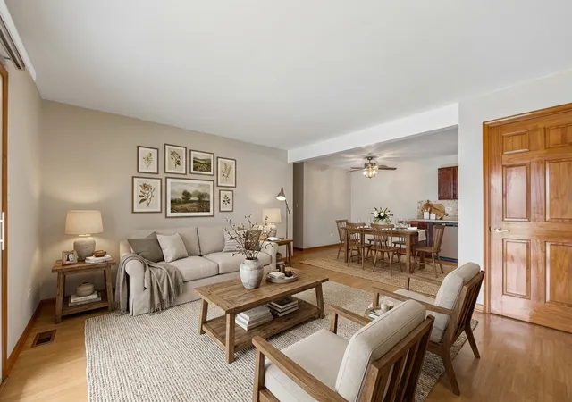 Photo 3 of Condo for sale at 959 Golf Crse Rd #1, Crystal Lake, IL 60014 | MLS# 12766437 | Listing updated on 2026-10-05