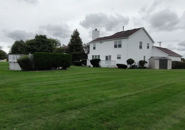 Photo 4 of Single family home for sale at 2000 Grandview Trl, Belvidere, IL 61008 | MLS# 12766454 | Listing updated on 2026-09-30
