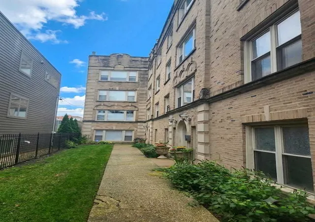 Photo 1 of Condo for sale at 3335 W Belle Plaine Ave #3A, Chicago, IL 60618 | MLS# 12766460 | Listing updated on 2026-09-22