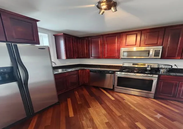 Photo 2 of Condo for sale at 3335 W Belle Plaine Ave #3A, Chicago, IL 60618 | MLS# 12766460 | Listing updated on 2026-09-22
