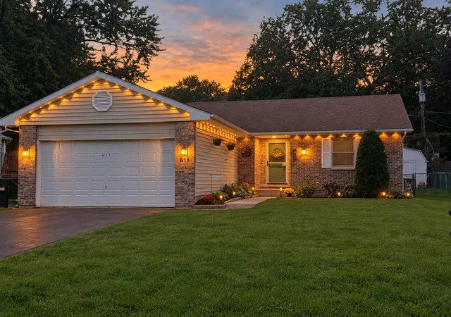 Single family home for sale at 611 S Orchid Path, McHenry, IL 60050 | MLS# 12766462
