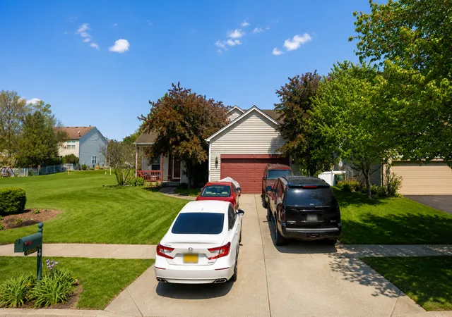 Photo 1 of Sale Pending at 5605 Cider Grv Ct, Plainfield, IL 60586 | MLS# 12766464 | Listing updated on 2026-09-24