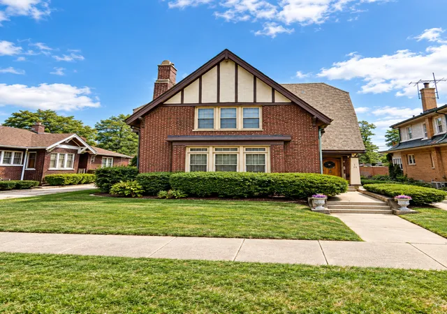 Photo 1 of Single family home for sale at 11427 S Parnell Ave, Chicago, IL 60628 | MLS# 12766480 | Listing updated on 2026-09-23