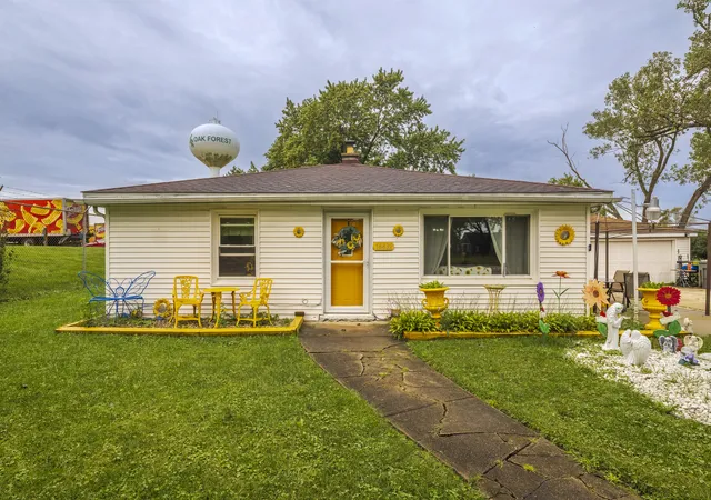 Photo 1 of Single family home for sale at 16432 Kedvale Ave, Country Club Hills, IL 60478 | MLS# 12766504 | Listing updated on 2026-09-26