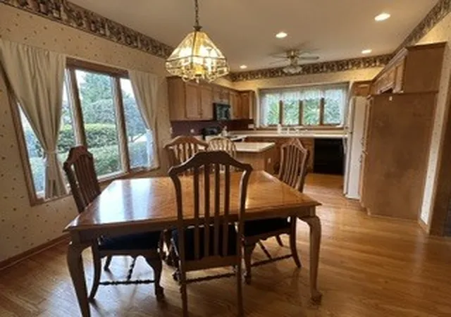 Photo 3 of House for sale at 80 Fairfield Dr, New Lenox, IL 60451 | MLS# 12766516 | Listing updated on 2026-10-06