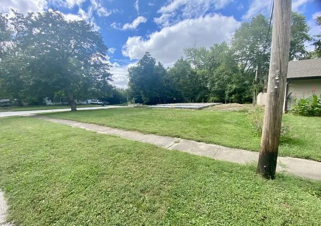 Photo 2 of Land for sale at 2508 E Illinois St, Urbana, IL 61802 | MLS# 12766536 | Listing updated on 2026-10-02