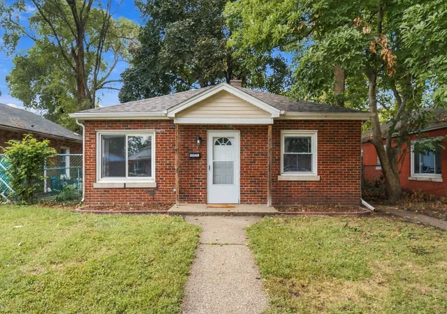 Single family home for sale at 14828 Oak St, Dolton, IL 60419 | MLS# 12766561