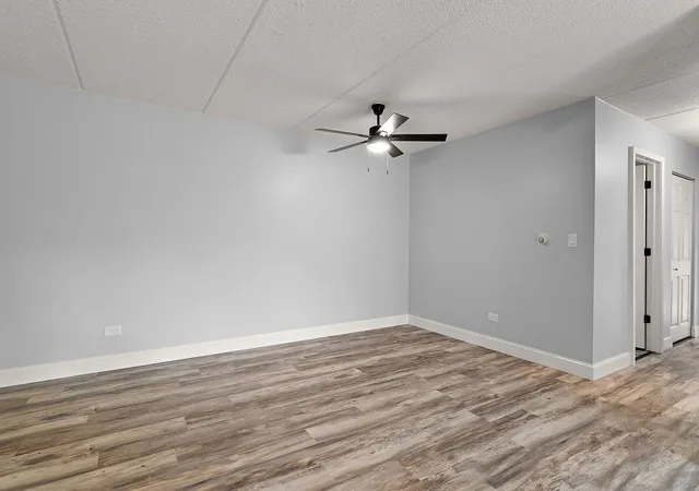 Photo 4 of Condo for sale at 586 Fairway View Dr #1B, Wheeling, IL 60090 | MLS# 12766562 | Listing updated on 2026-10-02
