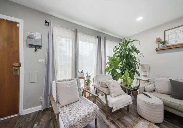 Photo 4 of Single family home for sale at 2309 S 23rd Avenue, Broadview, IL 60155 | MLS# 12766568 | Listing updated on 2026-09-28