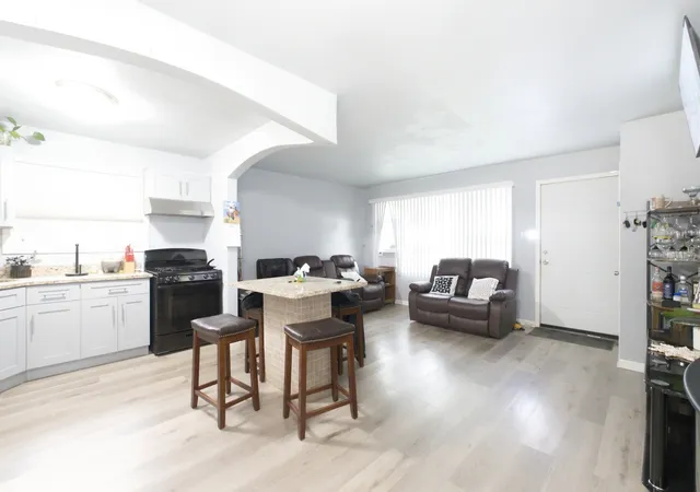 Photo 3 of Single family home for sale at 6909 S Ada St, Chicago, IL 60636 | MLS# 12766572 | Listing updated on 2026-09-24