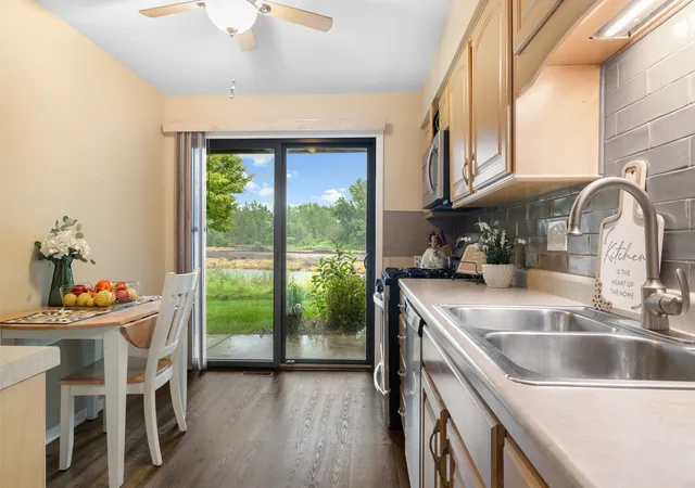 Photo 2 of Condo for sale at 704 Elizabeth Dr #B, Wood Dale, IL 60191 | MLS# 12766577 | Listing updated on 2026-09-25