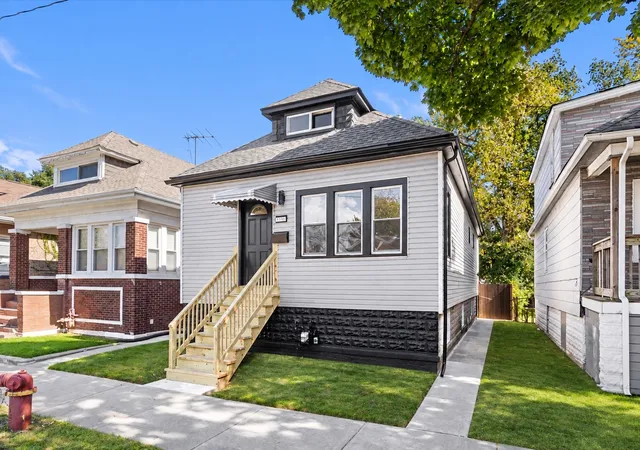 Photo 2 of Single family home for sale at 9331 S Woodlawn Ave, Chicago, IL 60619 | MLS# 12766579 | Listing updated on 2026-10-08