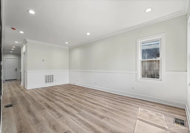 Photo 4 of Single family home for sale at 9331 S Woodlawn Ave, Chicago, IL 60619 | MLS# 12766579 | Listing updated on 2026-10-08