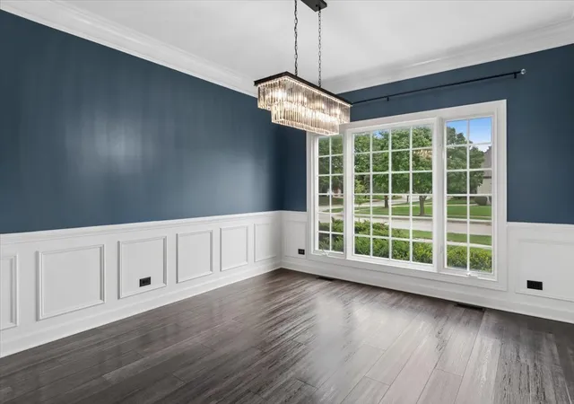 Photo 4 of Single family home for sale at 4303 Ariel Ct, Naperville, IL 60564 | MLS# 12766581 | Listing updated on 2026-09-24