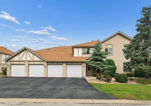 Condo for sale at 6510 Pine Trl Ln #4, Tinley Park, IL 60477 | MLS# 12766605