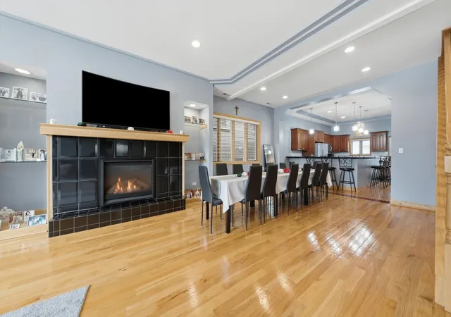 Photo 4 of Single family home for sale at 2646 S Hillock Ave, Chicago, IL 60608 | MLS# 12766613 | Listing updated on 2026-10-07