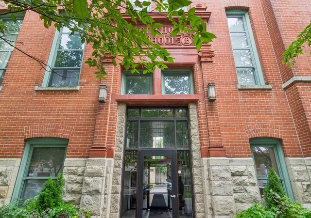 Photo 2 of Condo for sale at 1445 W Belden Ave #3K, Chicago, IL 60614 | MLS# 12766637 | Listing updated on 2026-10-07
