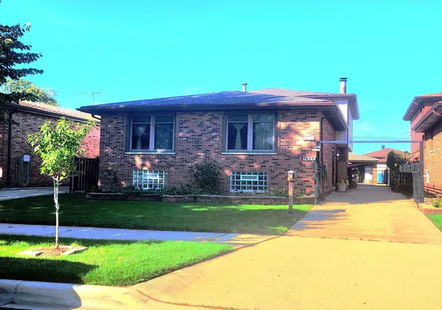 Photo 1 of Single family home for sale at 11532 S Ave G, Chicago, IL 60617 | MLS# 12766643 | Listing updated on 2026-10-05