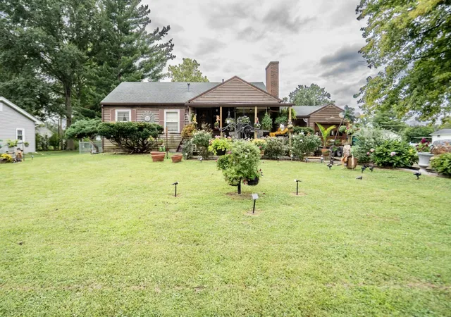 Photo 1 of Single family home for sale at 3443 E Oakwood Ave, Decatur, IL 62521 | MLS# 12766656 | Listing updated on 2026-09-24
